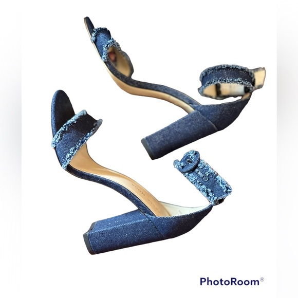 Sandal Denim Blue Jean Strappy Block Heel Size 7.5 Pella Moda - Picture 7 of 9
